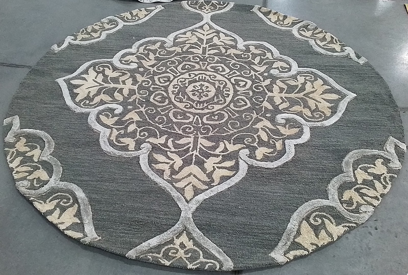 SLATE / BEIGE 7′-0″ x 7′-0″ Back Stain Rug, Reduced Price 1172804235 DDY510B-7R