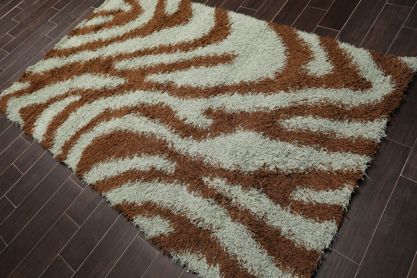 5′ x 8′ Modern 100% Nylon Shag Area Rug 5×8 Brown