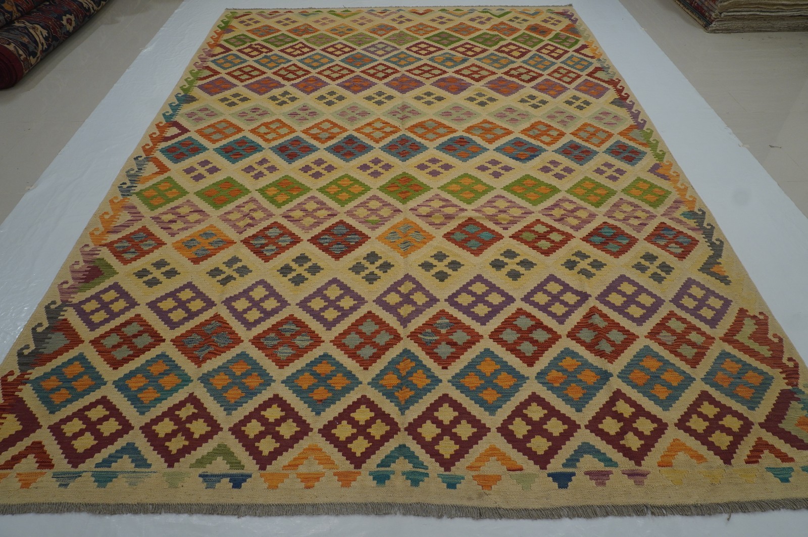 8×11 ft Beige Afghan Handmade Geometric Wool Kilim Area Rug (8’2″x11’5″)