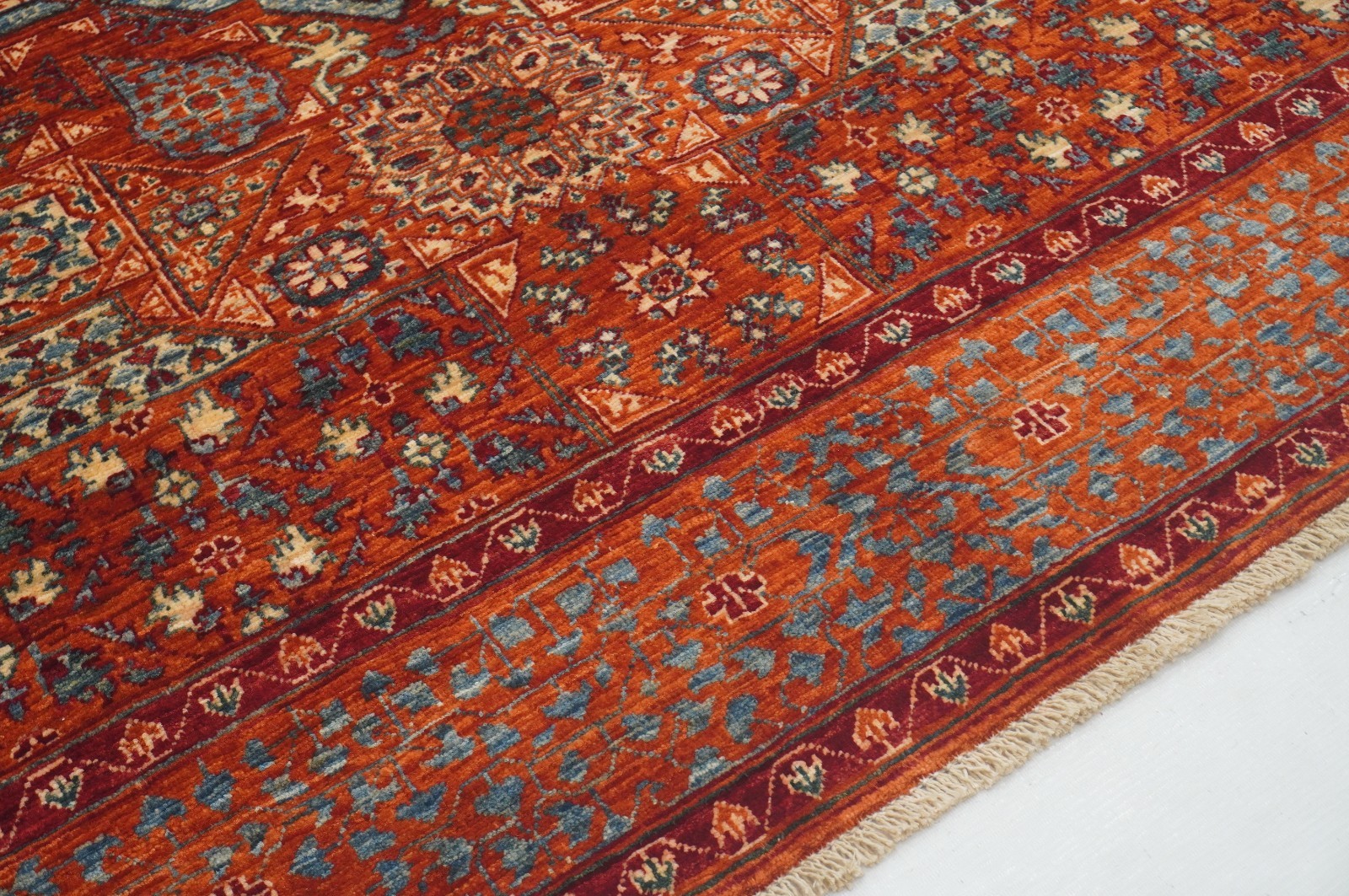5×7 ft Red Mamluk Afghan Hand Knotted Wool Medallion Rug