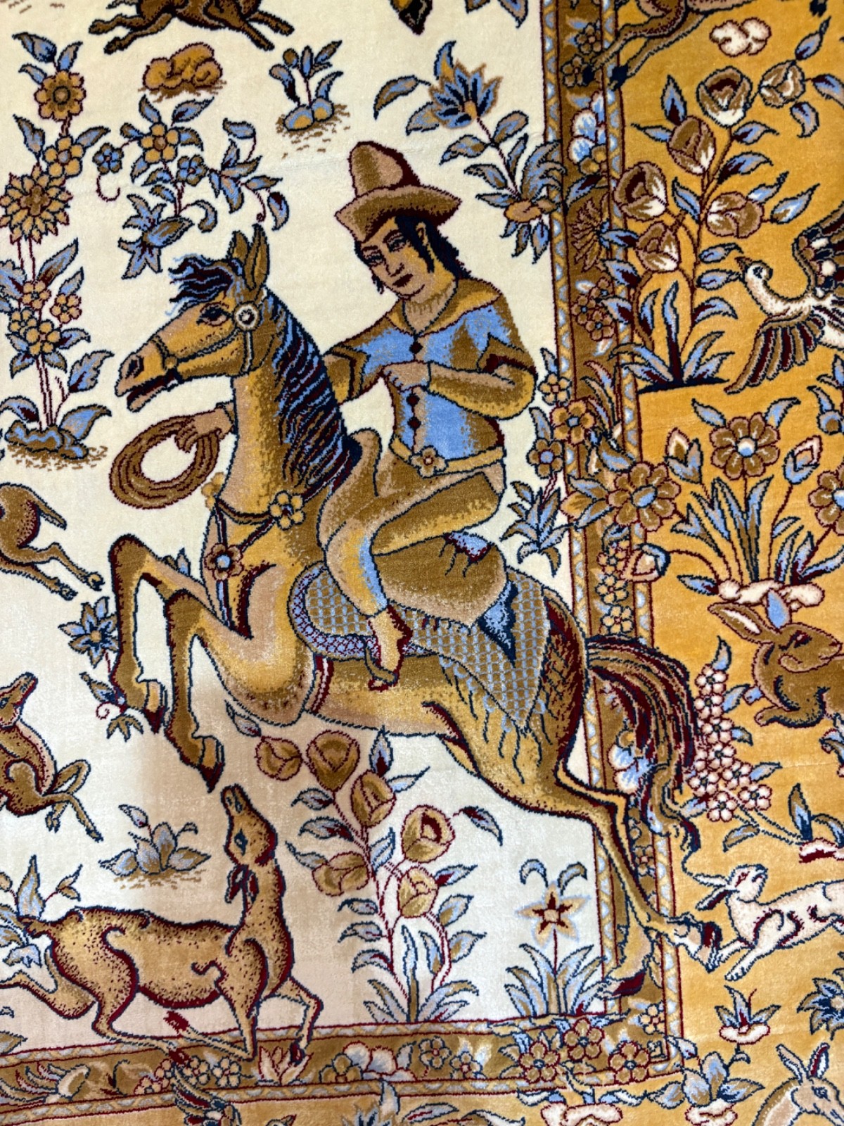 Classical Hunting Scene Rug. Loom Made in Art Silk in Astounding Detail / Colors