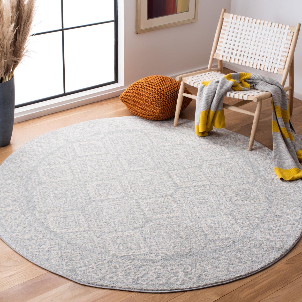 SAFAVIEH Tulum Collection TUL264G Light Grey / Ivory Rug