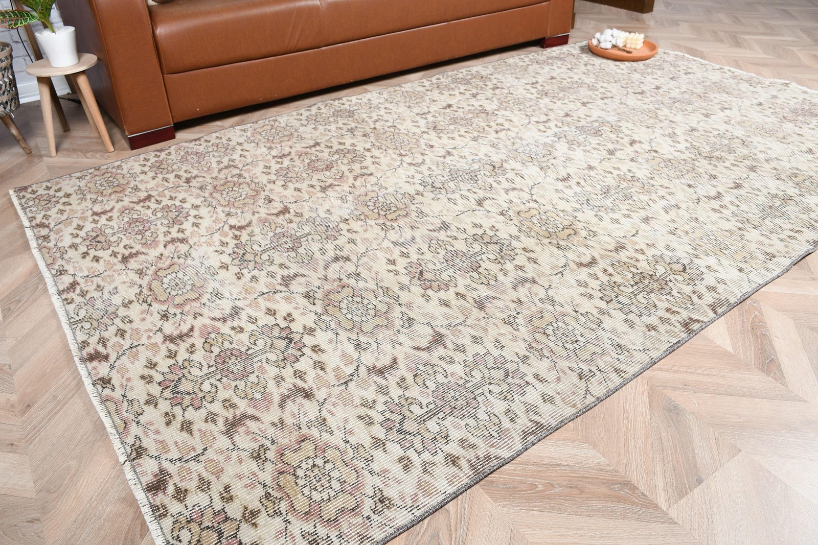 Vintage Turkish Rug 5,1×8,5 ft (154×259 cm), Brown Gray Check Rug