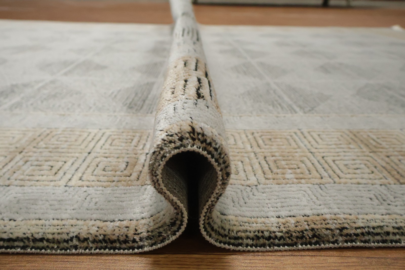 Elegant Textured Area Rug 5×8 Ft Contemporary Modern Turkish Carpet Bedroom Rug