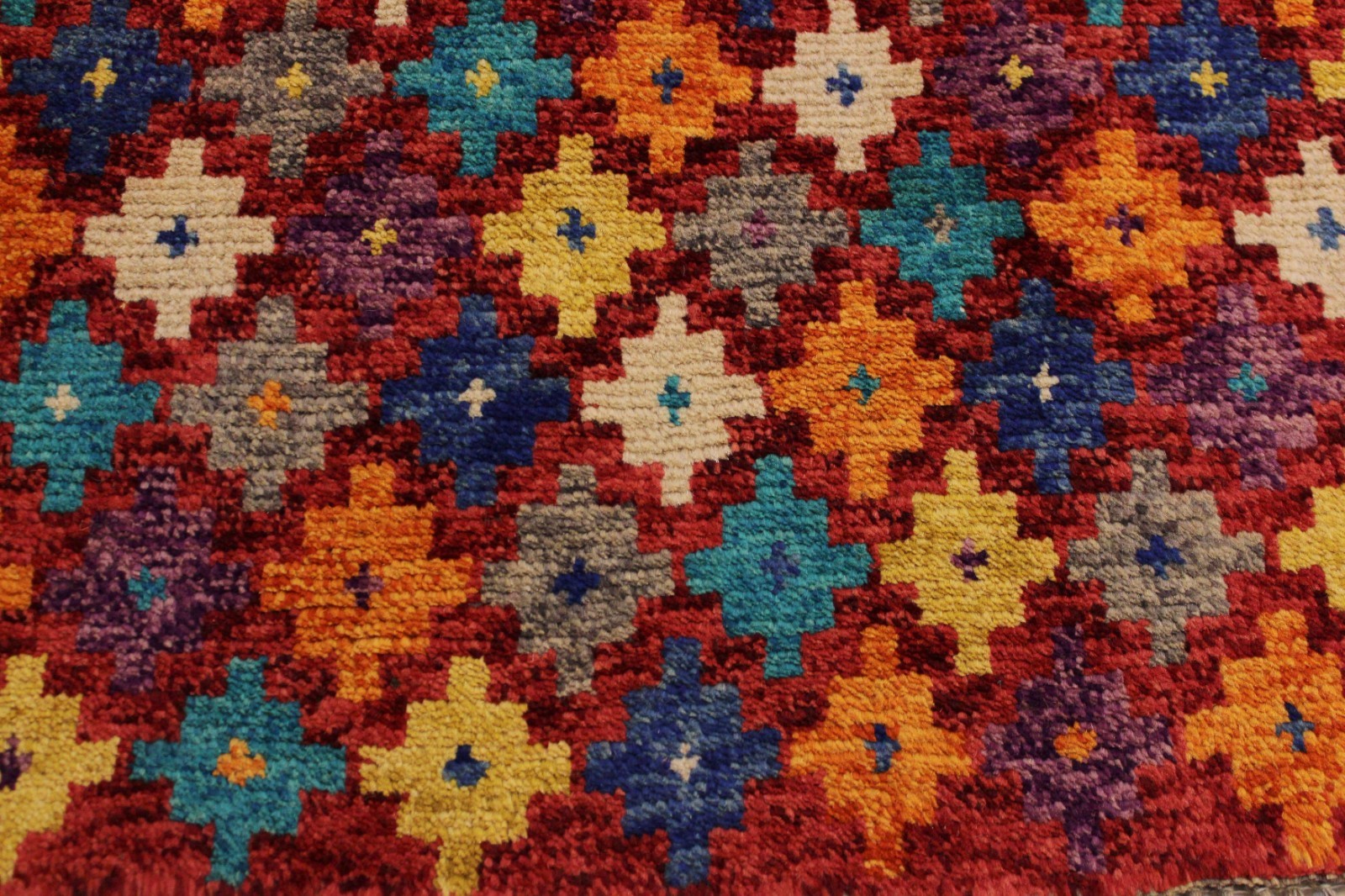 Shabby Chic Balochi Hand Knotted Wool Rug – 5’1” x 6’7”