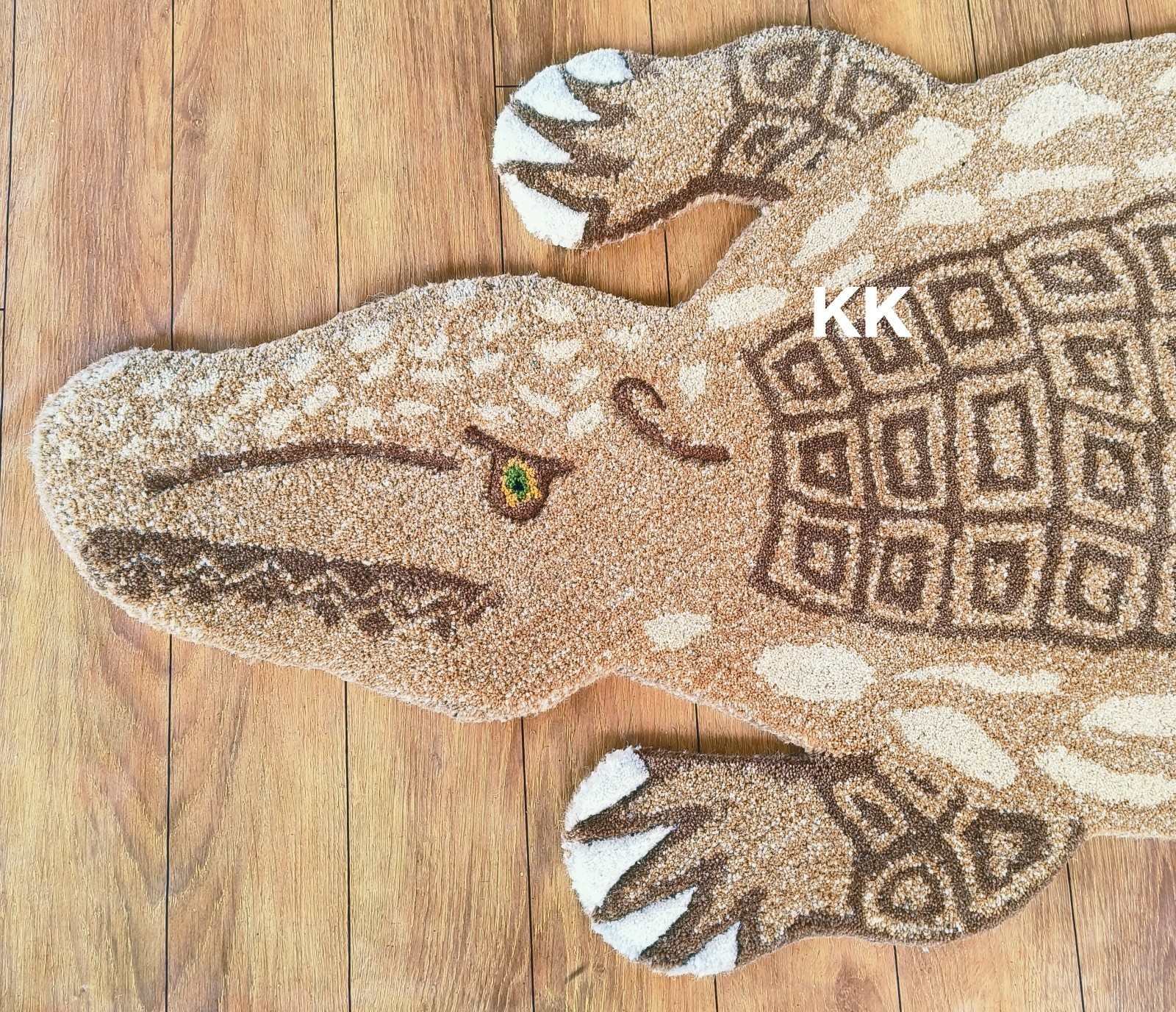Crocodile Rugs Handmade 100% Woolen Hand Tufted For Home Decoration