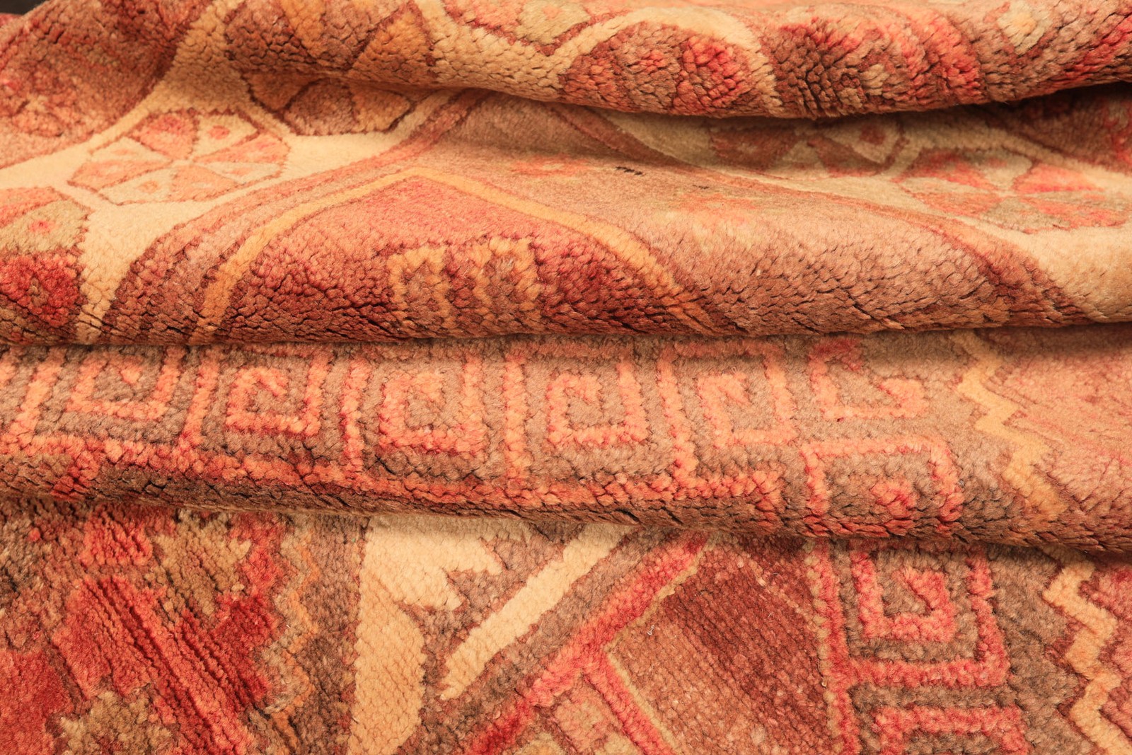 4’4”x8 Hand Knotted Wool Rust Antique Turkish Oushak Medallion Silky Sheen Rug