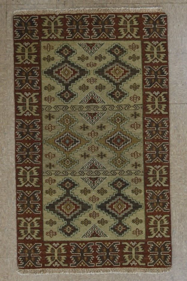 Vintage Sumak | 3’1″ x 5’0″ Hand-Knotted Traditional | 100% Wool