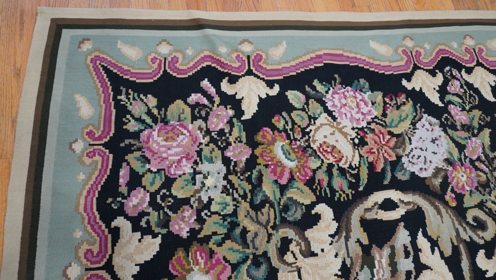8’9″ x 9’8″ Antique Bessarabian Kilim Roses Flowers Handwoven Flatweave Rug
