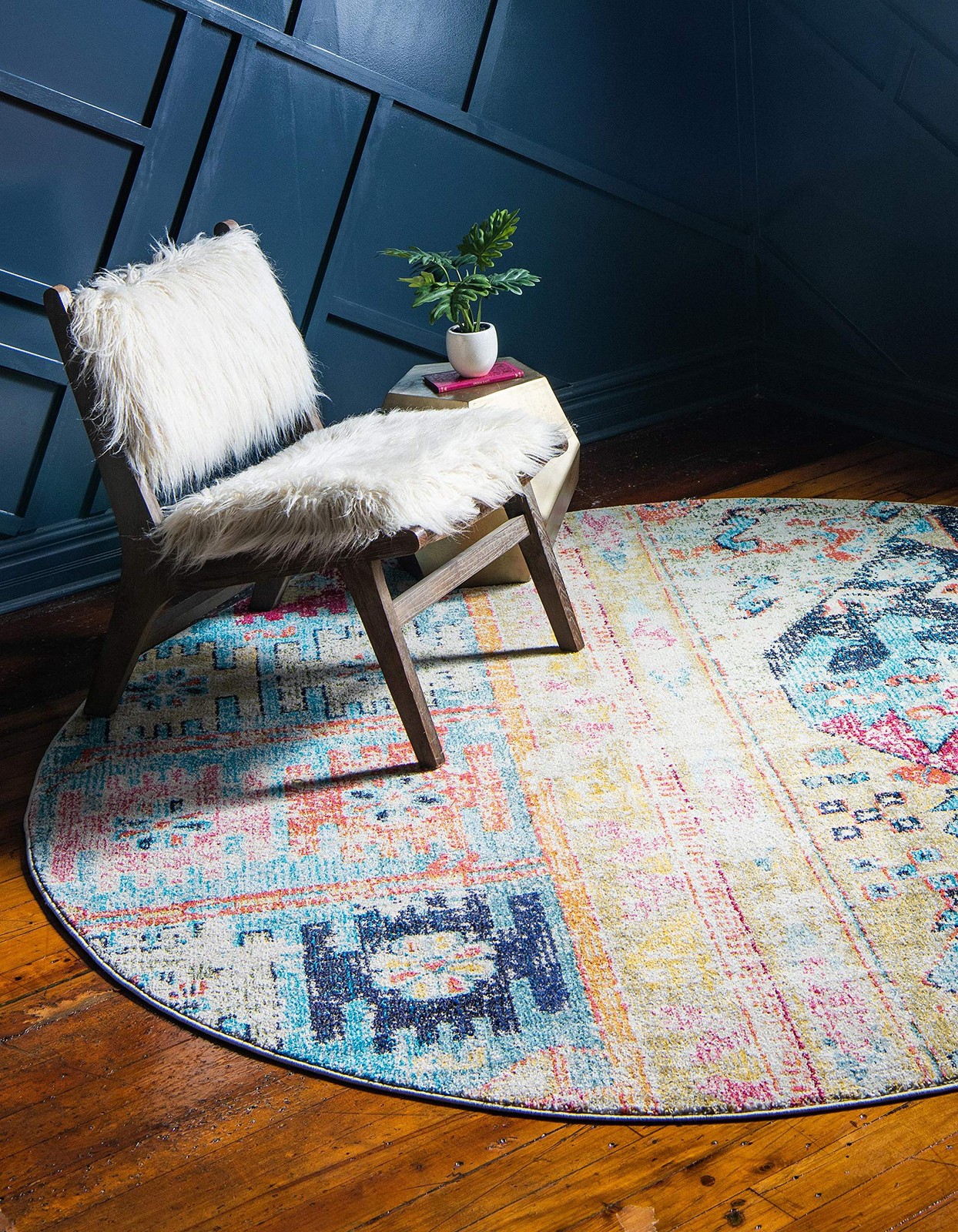Unique Loom Monterey Collection Area Rug – 8 Round Multi/Blue