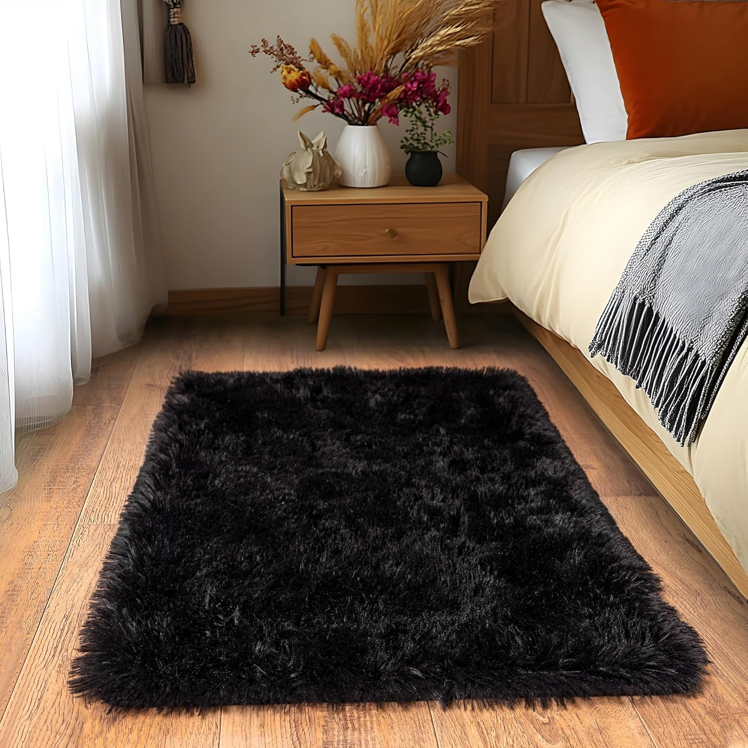 Small Black Area Rug, 2X3 Rug for Bedroom Shaggy Throw Rugs for Dorm Rug, Soft S