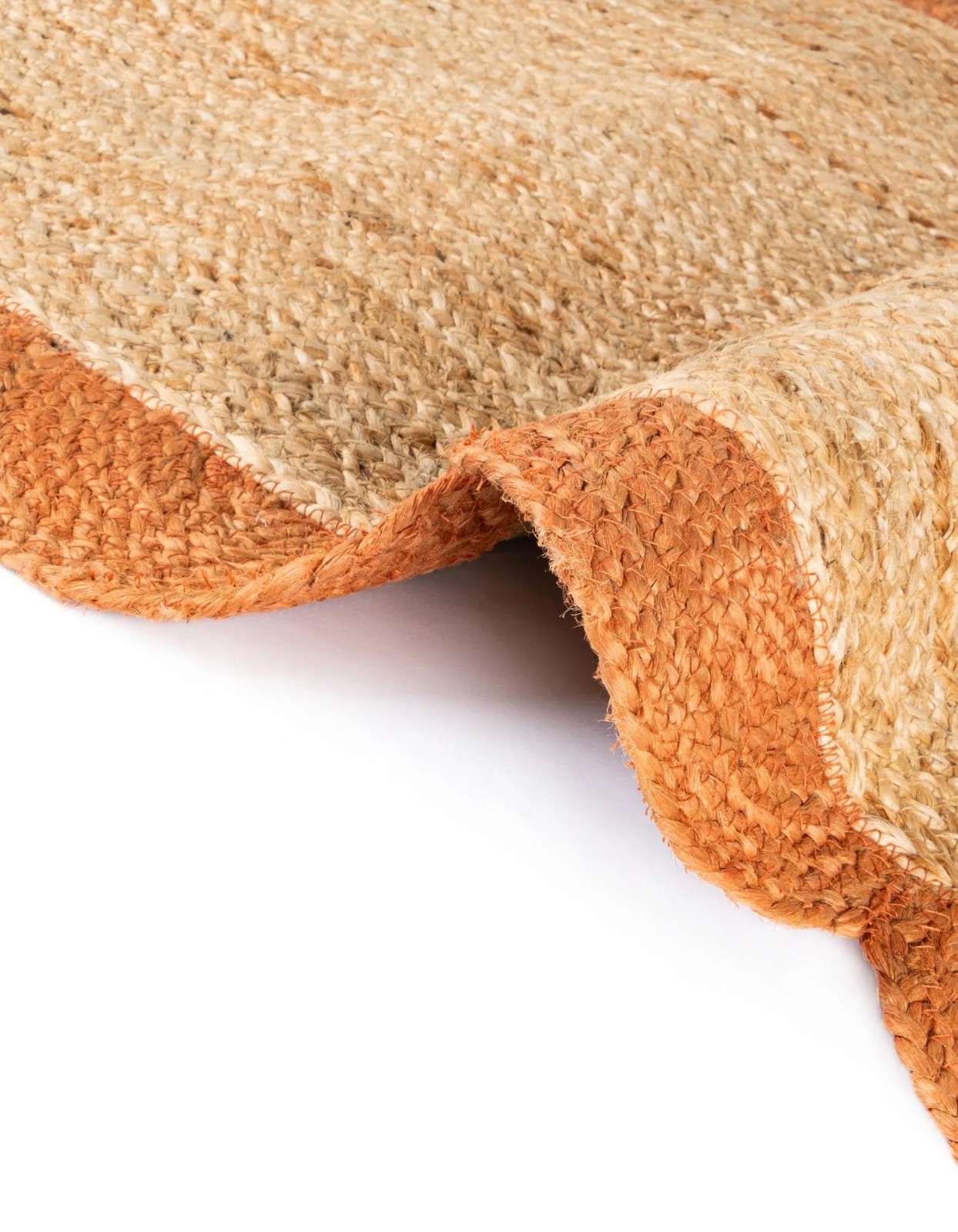 Sivi Handmade Scallop Braided Jute Rug – Natural Jute Area Rug