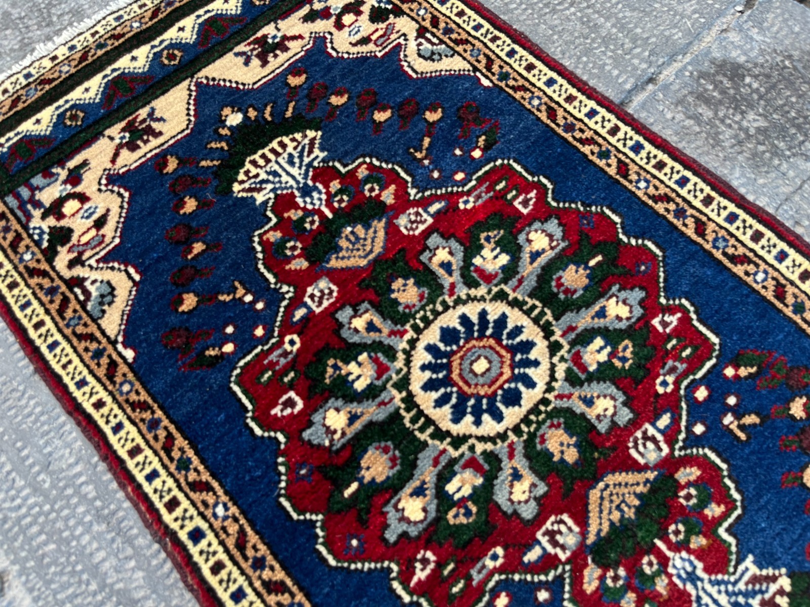 Small Vintage Turkish Rug 1.7×3.2 ft Navy Blue Red Wool Boho Mat 20×38 in