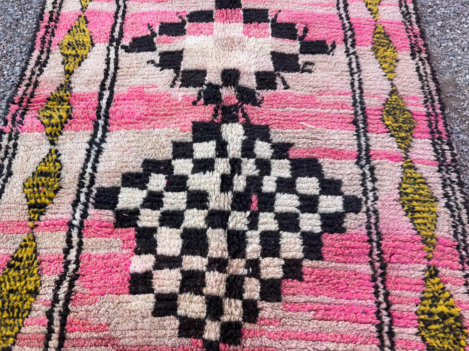 Pink moroccan rug-Moroccan Boujaad Rug – Handmade Rug – Custom Moroccan Rug -ini