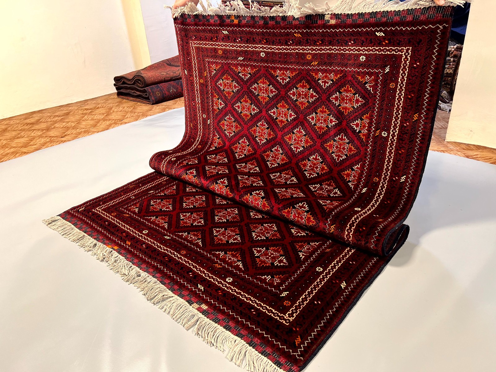 4 x 5’11 Ft Radiant Tribal Bukhara Chinar Gul Rug Afghan Turkoman Geometric Wool