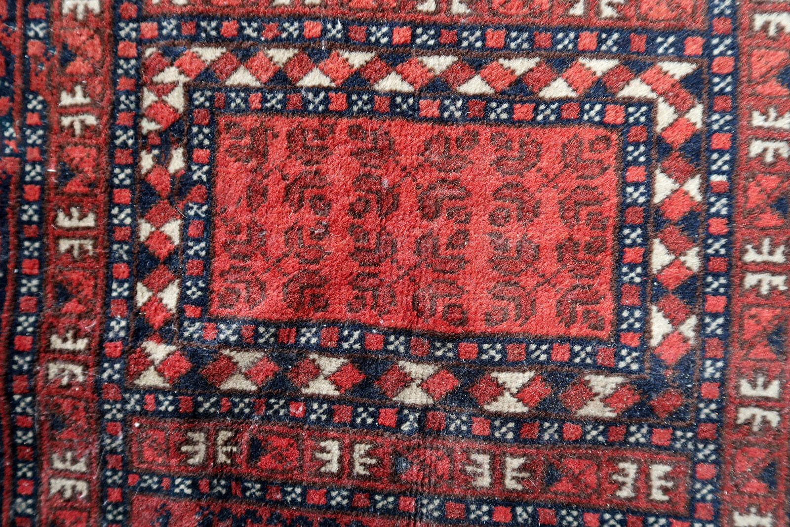Handmade vintage Turkmen Hachli rug 4.6′ x 7.2′ (142cm x 221cm) 1960s – 1C1055