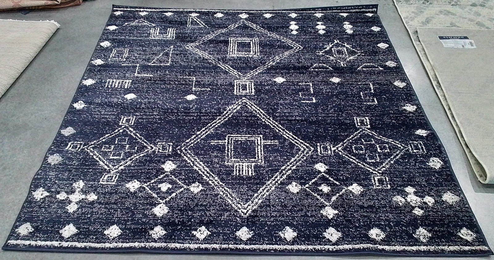NAVY / SILVER 6′-0″ x 6′-0″ Flaw in Rug, Reduced Price 1172777803 ADR208N-6SQ