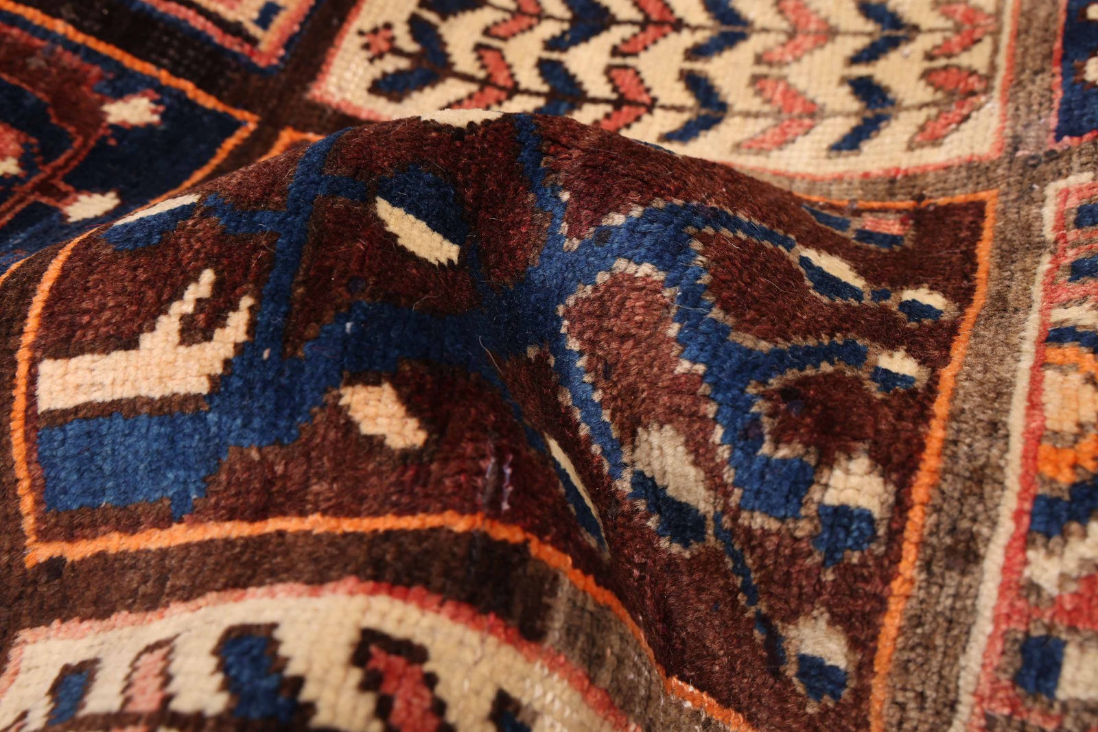 Vintage Hand-Knotted Area Rug 6’3″ x 9’0″ Traditional Oriental Wool Carpet