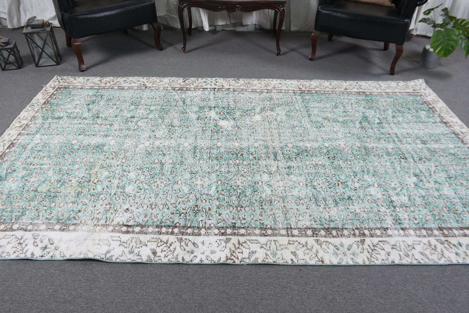 Turkish Vintage Large Rug 5,4×9,5 ft, Blue White Oriental Rug