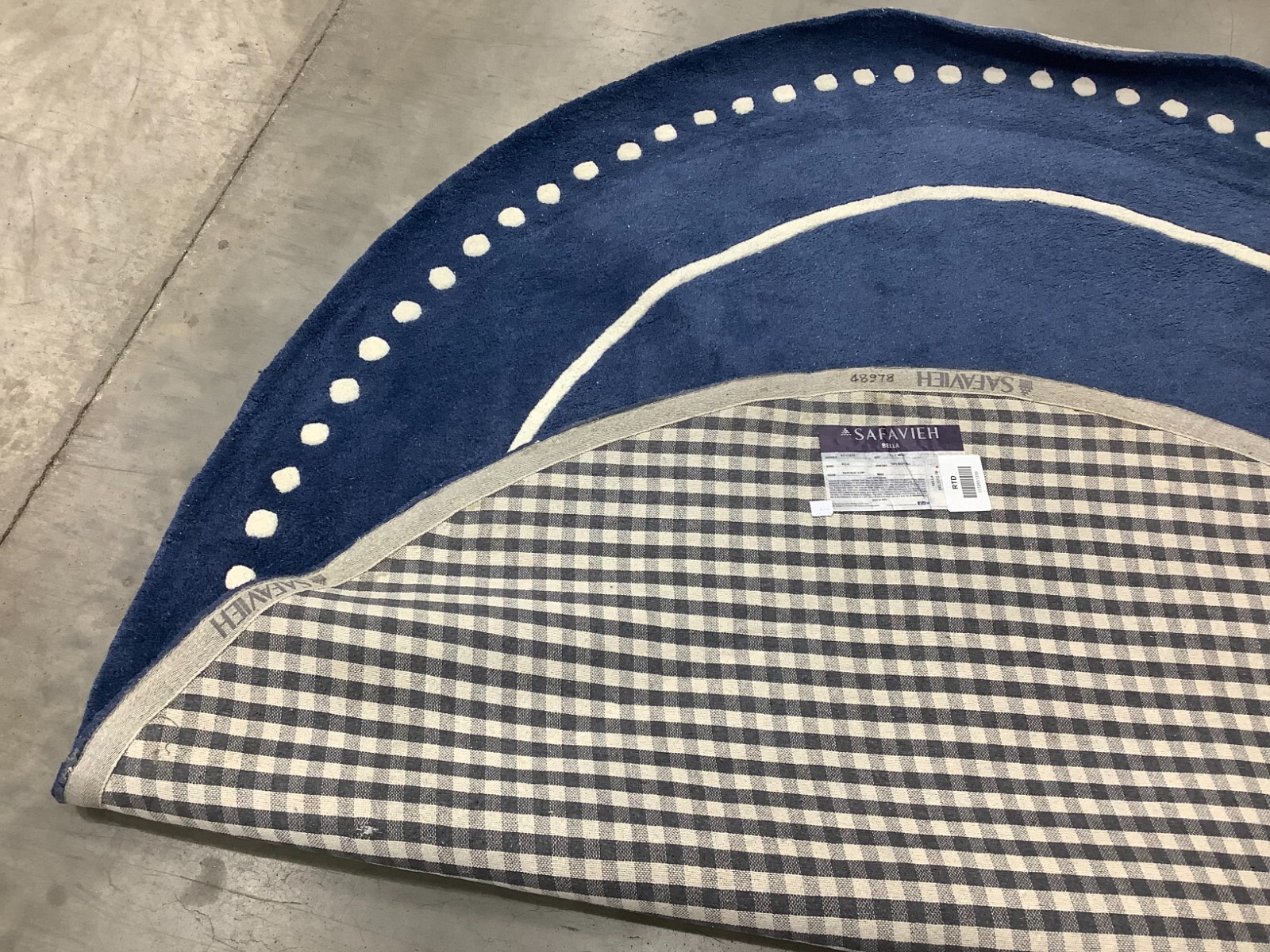 NAVY BLUE / IVORY 7′-0″ x 7′-0″ Flaw in Rug, Reduced Price 1172679154 BEL151G-7R