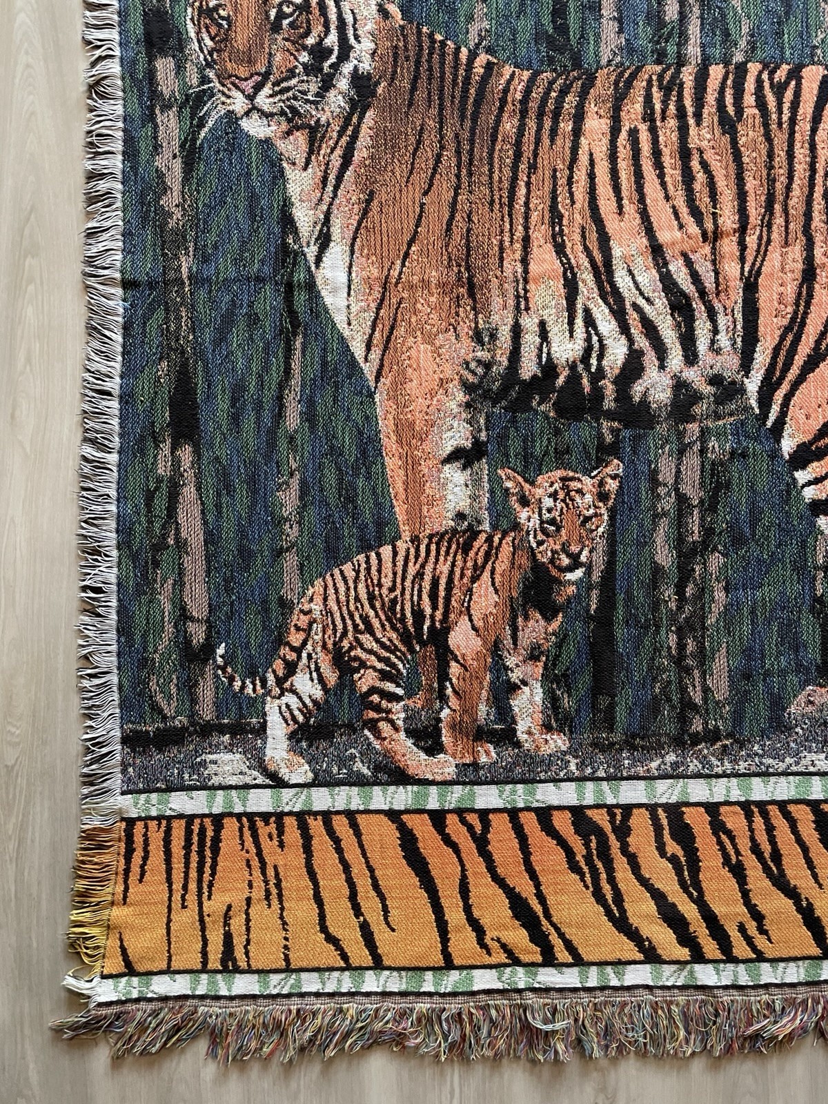 Vintage Tiger & Cub Large Throw Tapestry Rug Blanket
