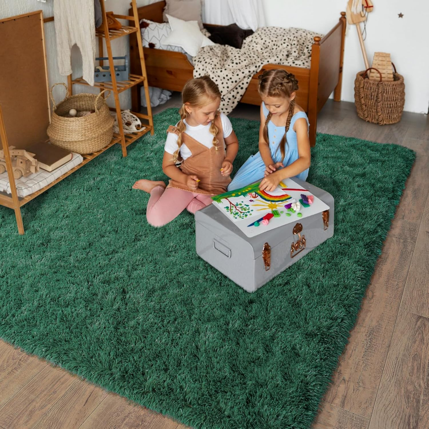 Dssimo Super Soft Area Rugs for Living Room, 4X6 Feet Modern Shag Dark Green Rug