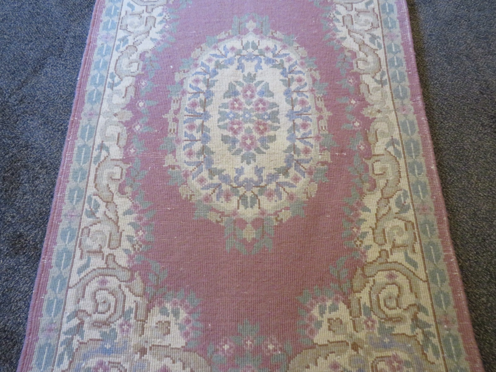 Genuine Chindia Hand Woven Wool Rug 35 1/2 x 60 Inches Rose