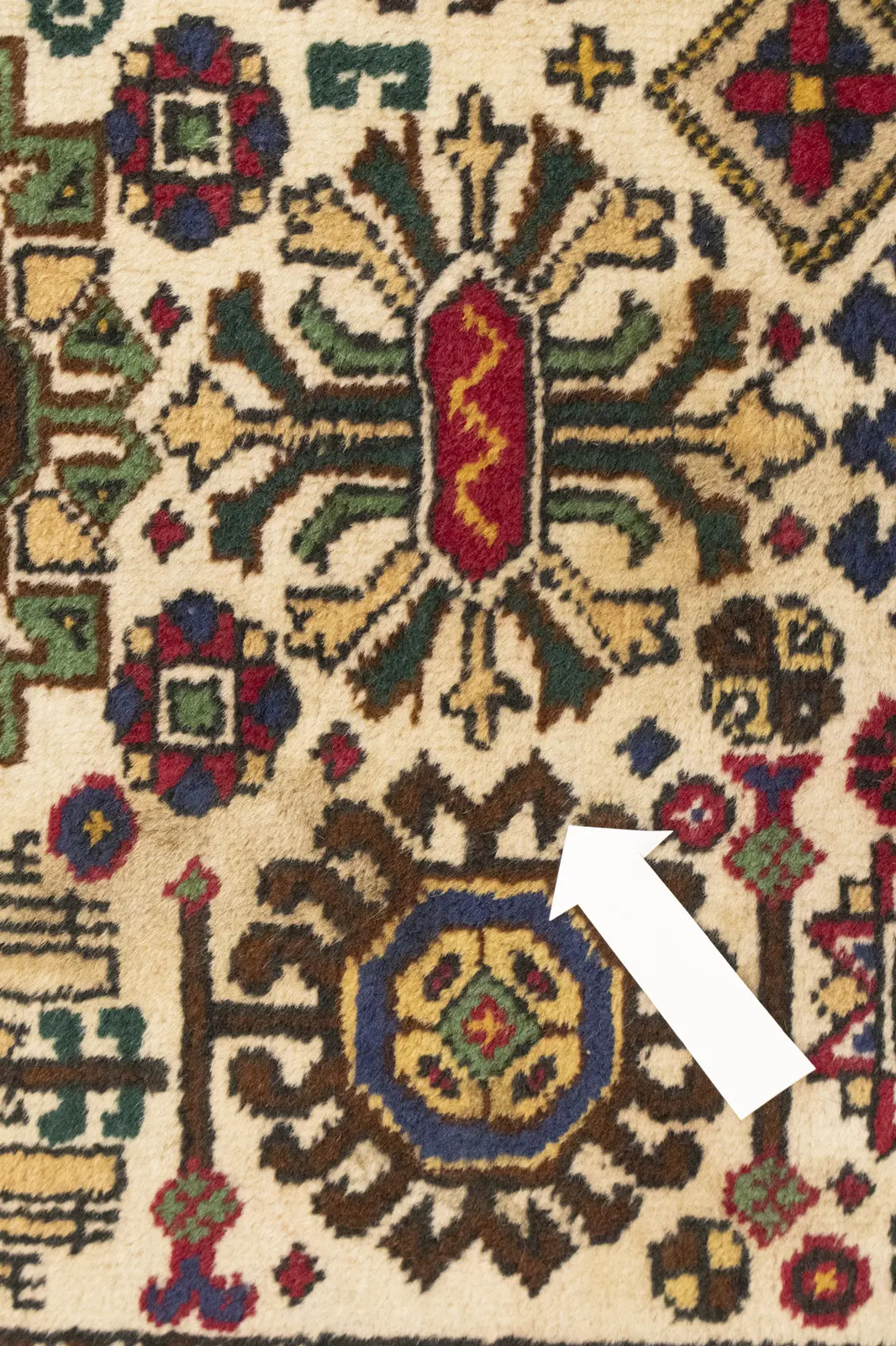 4’4X6’4 Antique Hand-Knotted Oriental Rug Cream Tribal Design Home Carpet