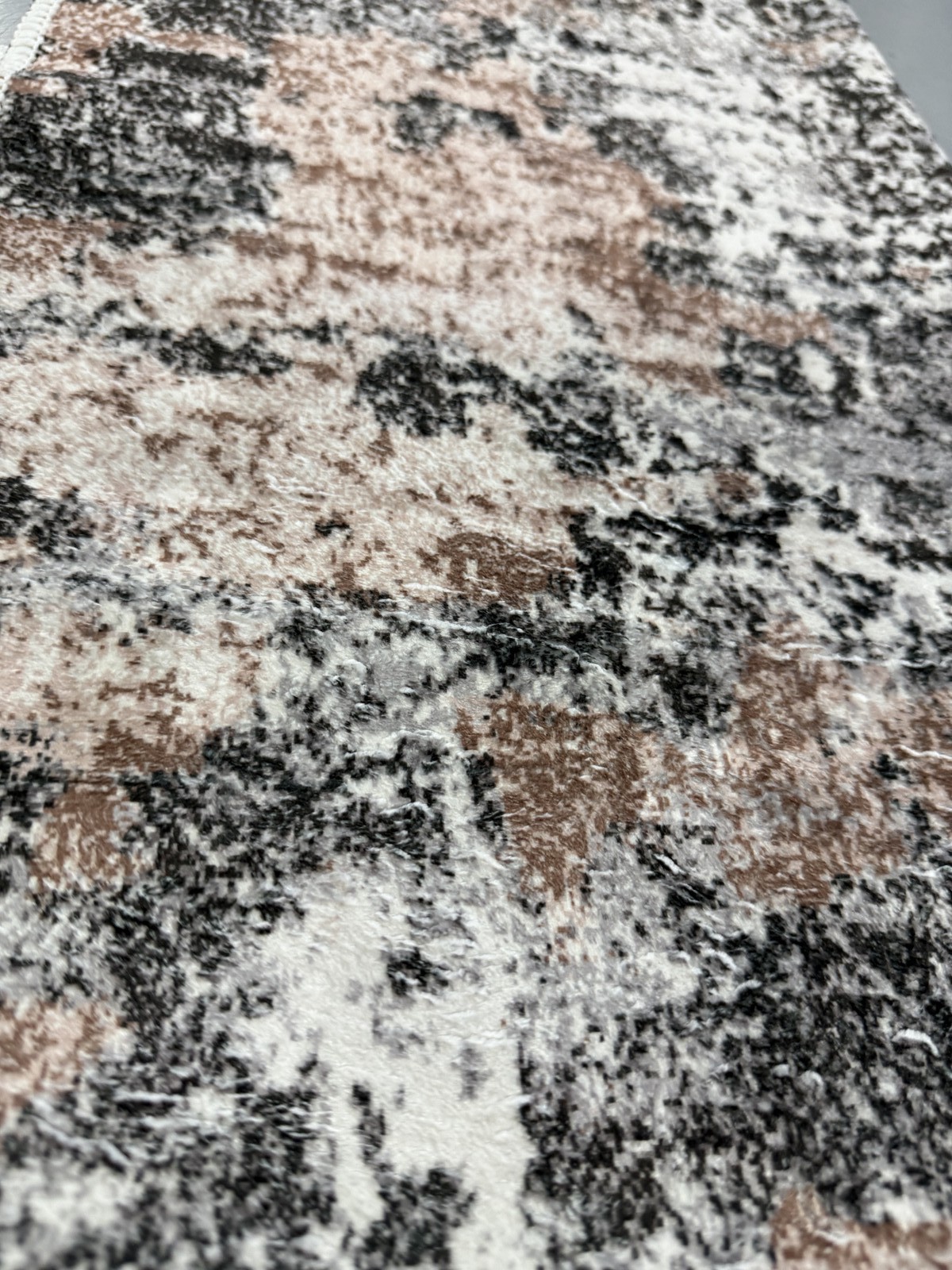 KATHY IRELAND HOME FLANNEL PLUSH AREA RUG 30″X72″ 2.5FTX6FT – DARK GRAY