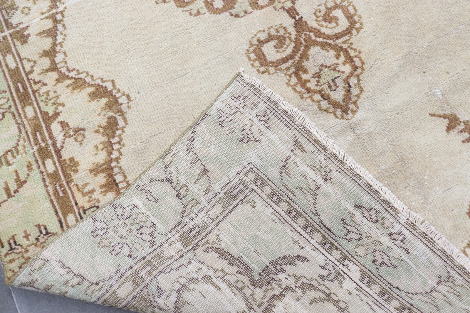 Turkish Vintage Large Rug 5,4×9,6 ft (165×294 cm), Brown Floral Rug Rug