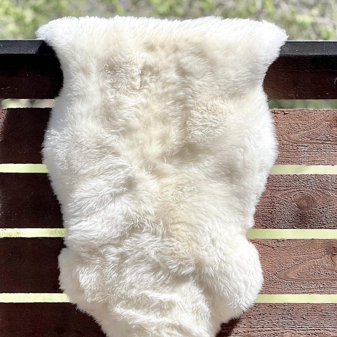 Premium Genuine Sheepskin Rug – Soft & Fluffy Single Pelt (2’ x 3’) Natural W…