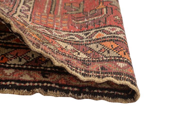 Authentic Diamond Medallion Wool Kazak 3′ 7″ x 4′ 11″ Red Hand Knotted