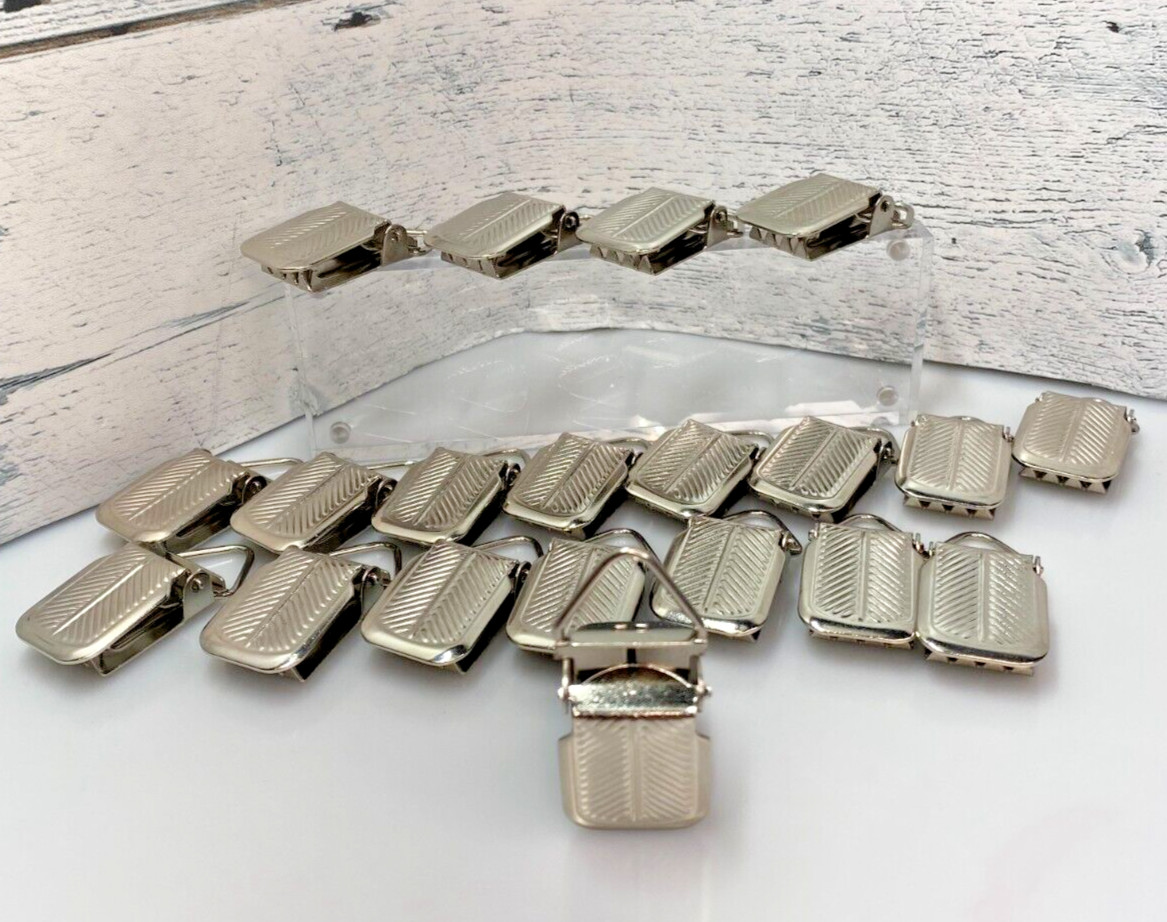 Triangle Back Hanging Clips Chrome Pack of 20 heavy duty for rugs tapestry tarps