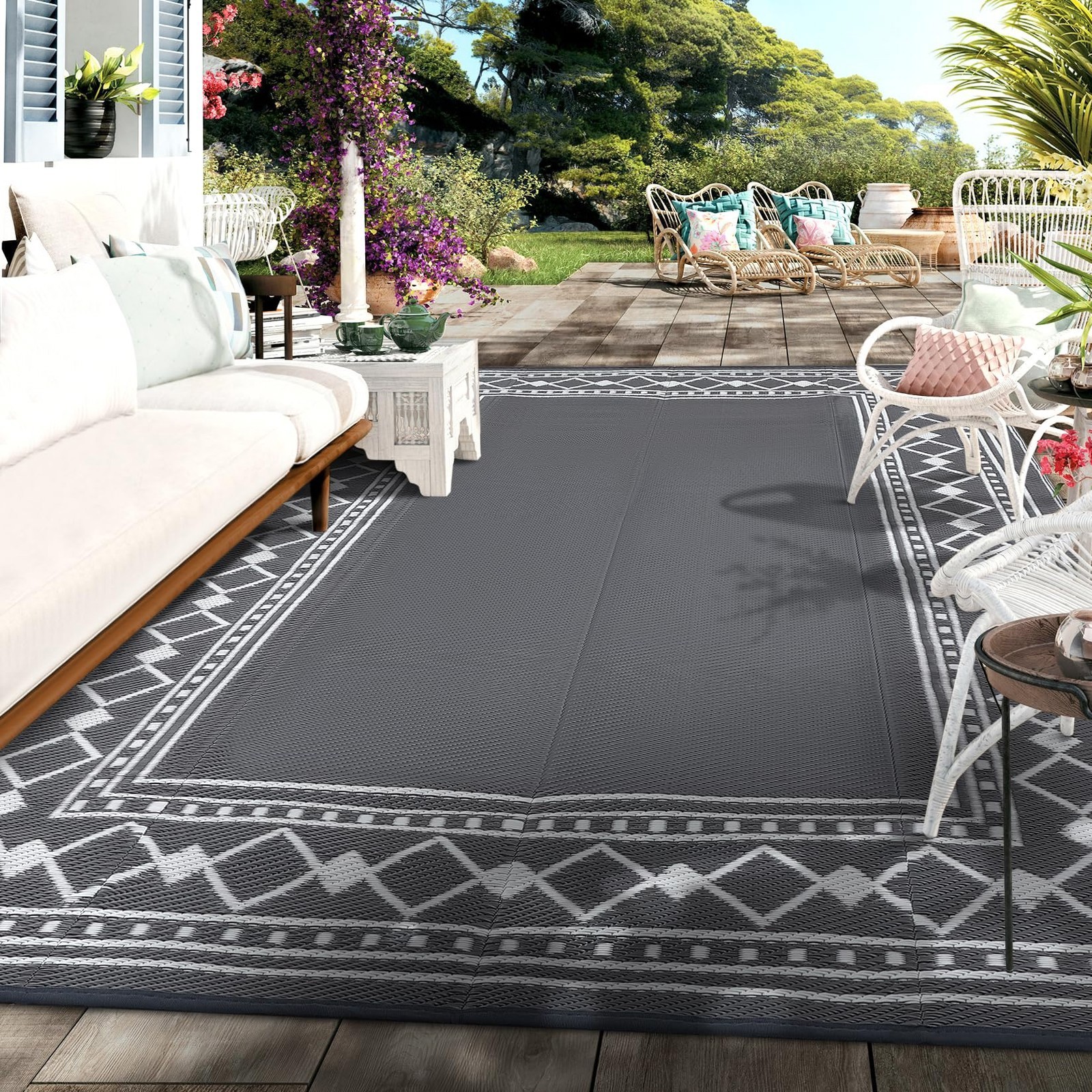 For Indoor And Outdoor Ground Decoration This 9×12 Outdoor Area Rug Adopts Water