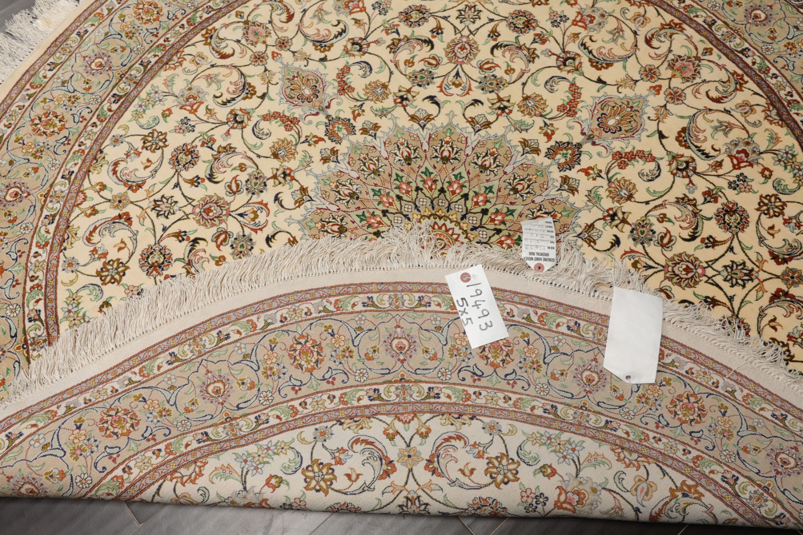 5×5 Round Hand Knotted Ivory Qumm All Silk Traditional 600 KPSI Area Rug