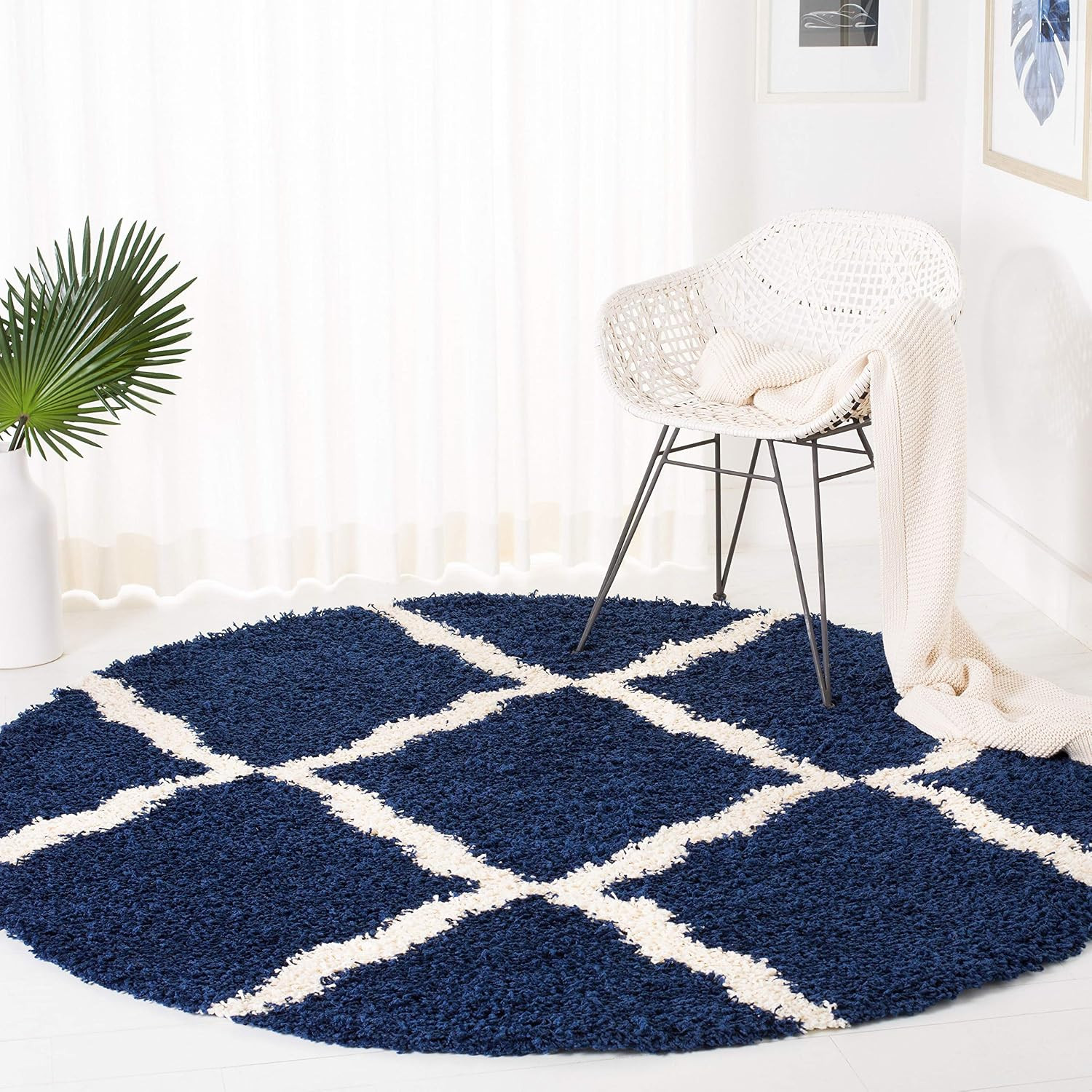 Dallas Shag Collection 4′ round Navy/Ivory SGDS257N Trellis Non-Shedding Living