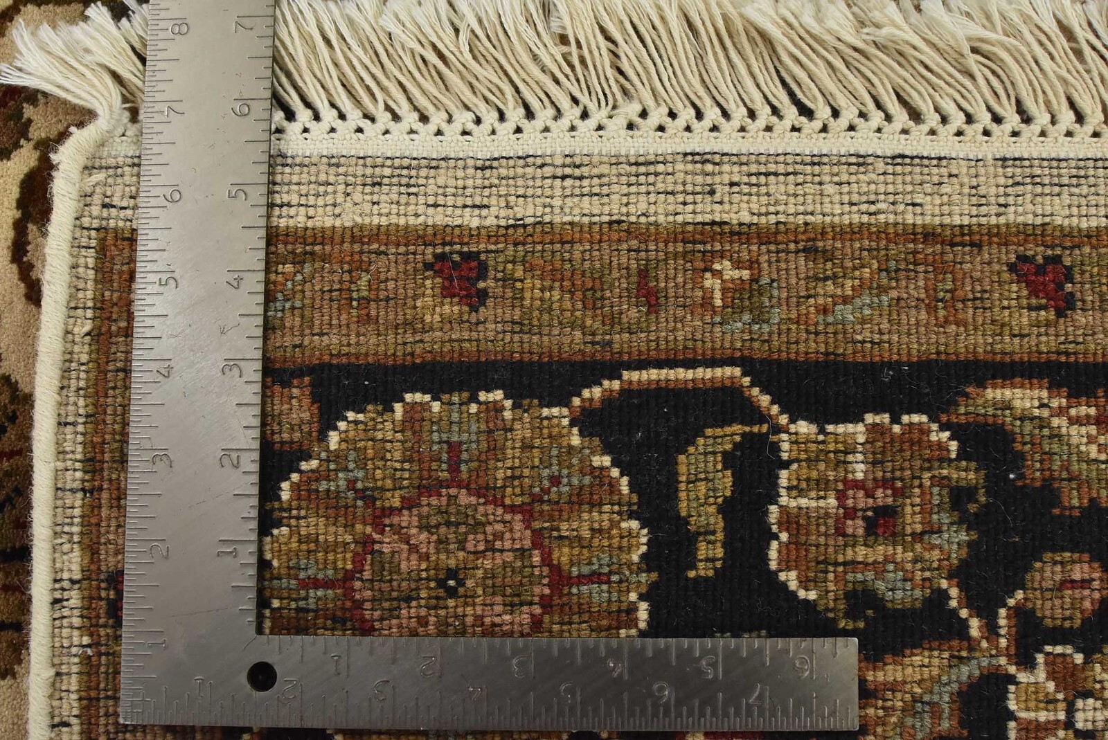 Agra Carpet 4’1” x 3’11” Square Beige Wool Traditional Hand-Knotted Oriental Rug