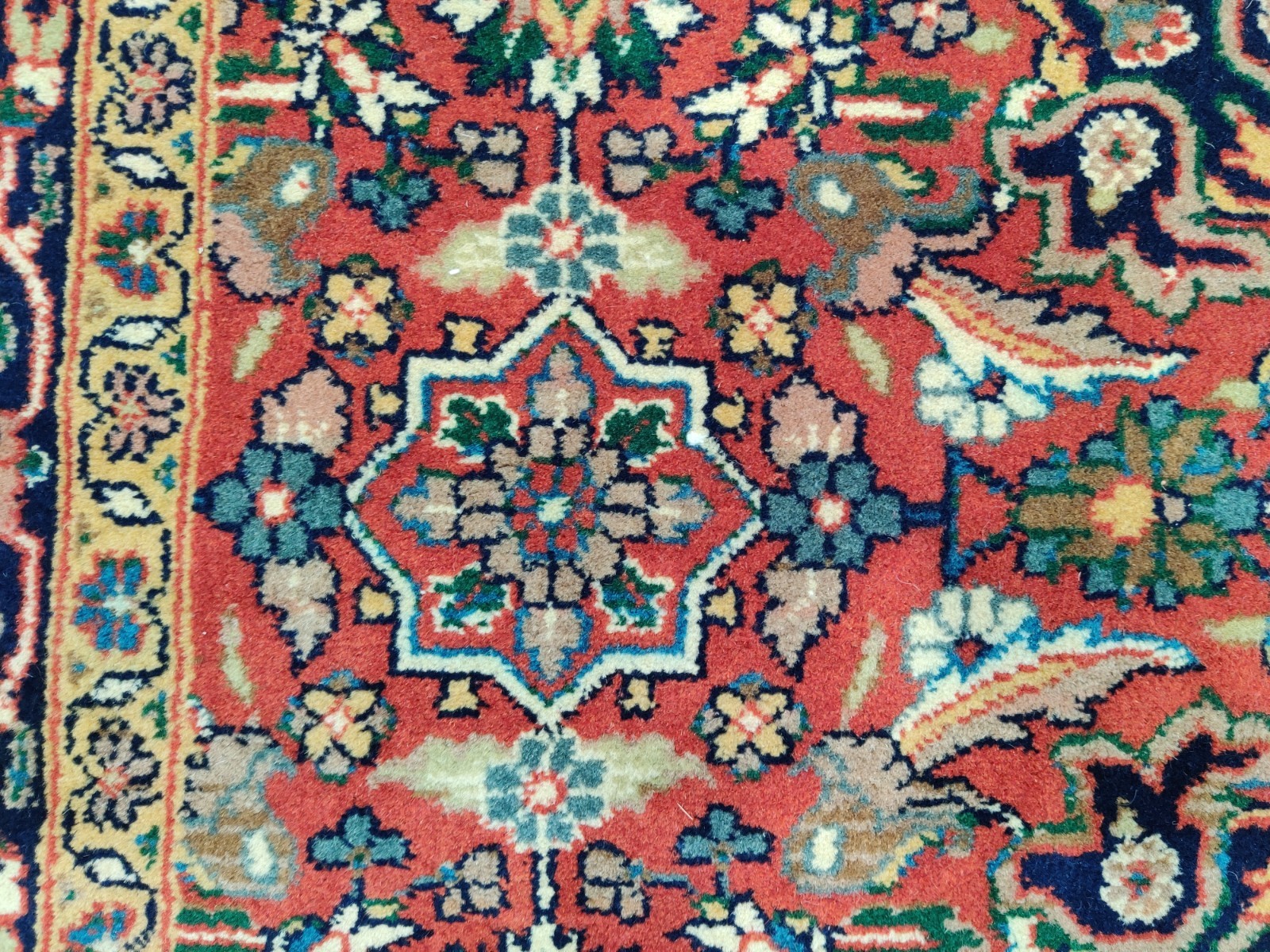 Vintage Hand Knotted Rug 4 x 6 Oriental Bijar 100% Wool Handmade Rust/Blue