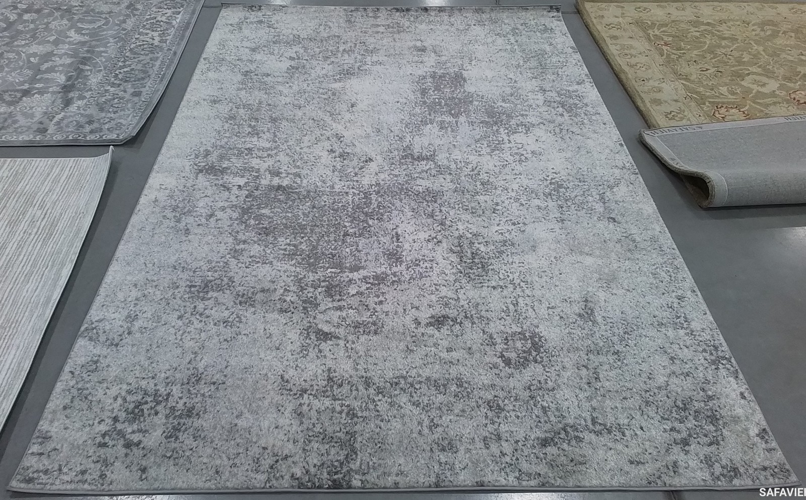 IVORY / GREY 6′-0″ x 9′-0″ Flaw in Rug, Reduced Price 1172809296 TUL209B-6