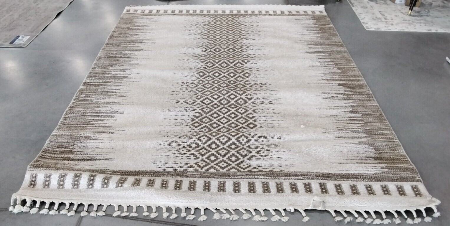 IVORY / BEIGE 8′ X 10′ Flaw in Rug, Reduced Price 1172718270 MTS483B-8