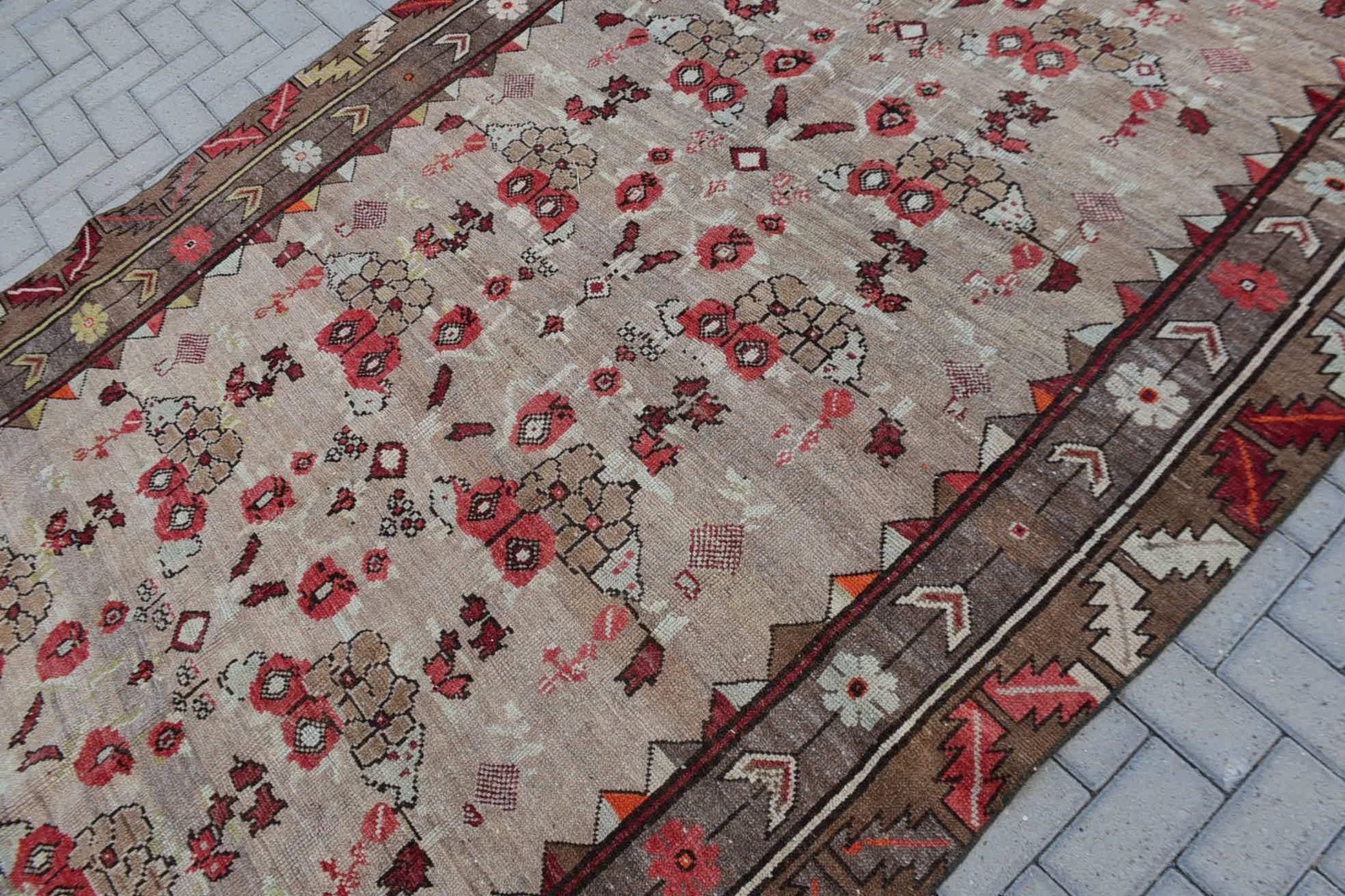 Turkish Vintage Rug, 6,3×11 ft Rug Rug, Beige Red Floral Rug