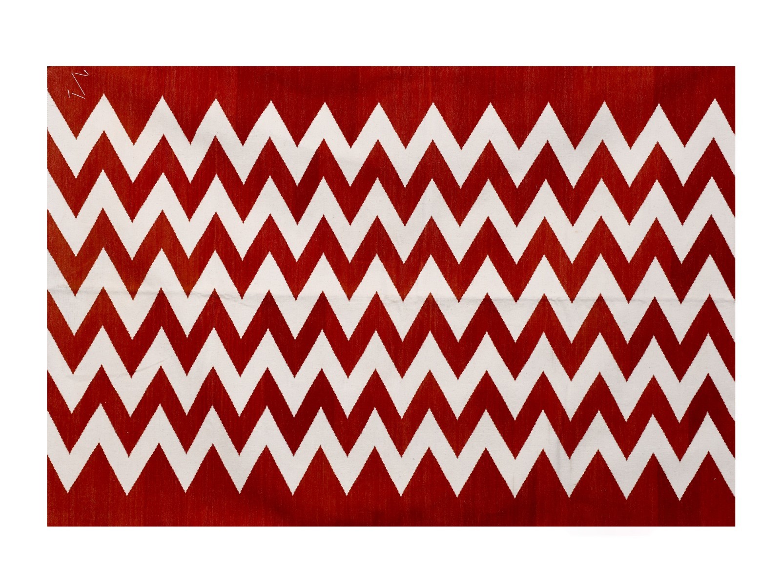 Handwoven Cotton Rug 4×6 ft Red White Chevron Area Rug Boho Dhurrie SKU 5540