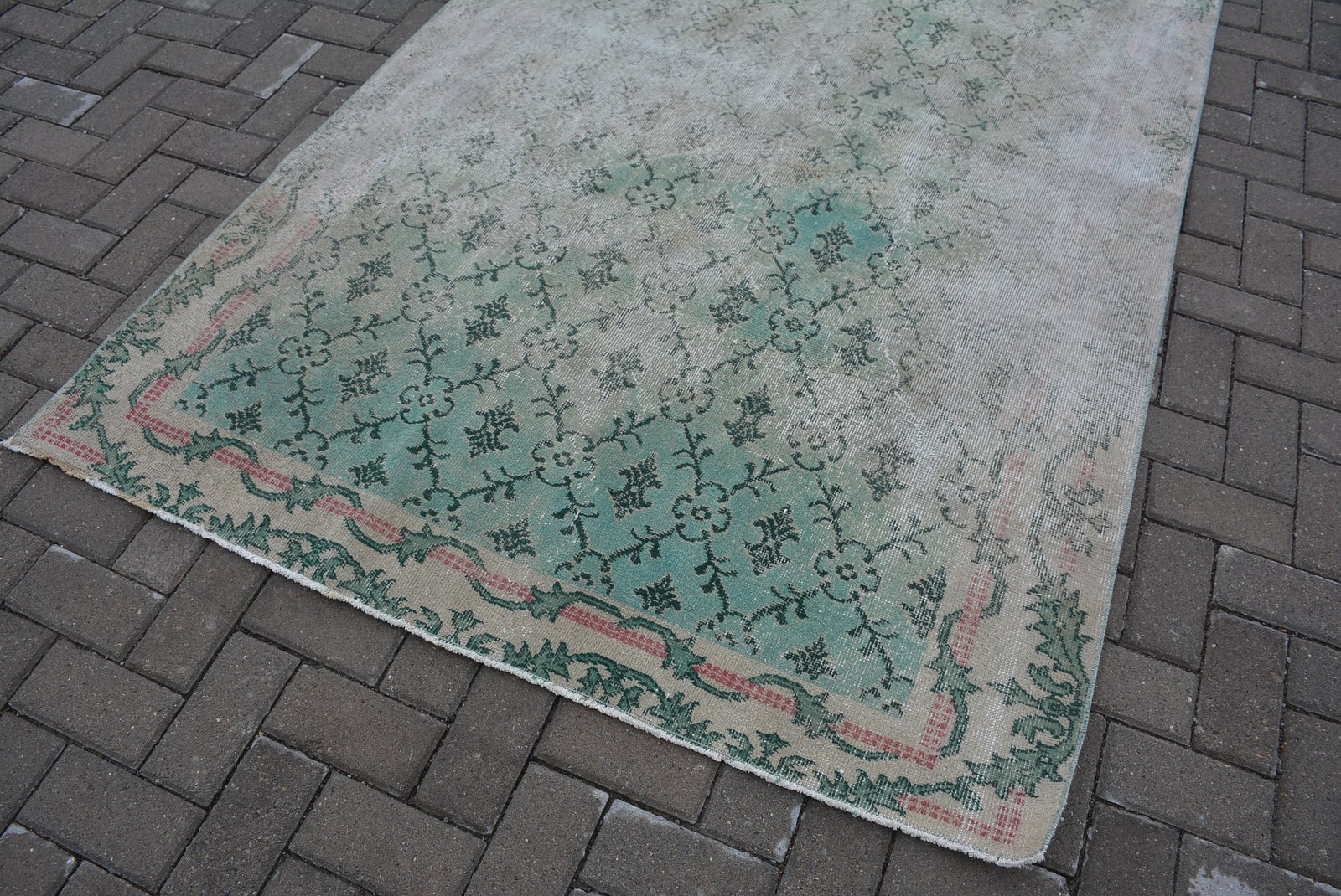 Turkish Vintage Area Rug 4,7×8 ft (144×245 cm), Green Moroccan Rug