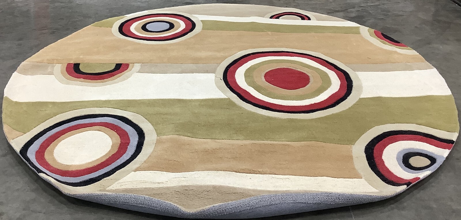 ASSORTED 7′-9″ x 7′-9″ Flaw in Rug, Reduced Price 1172679622 RD869A-8R