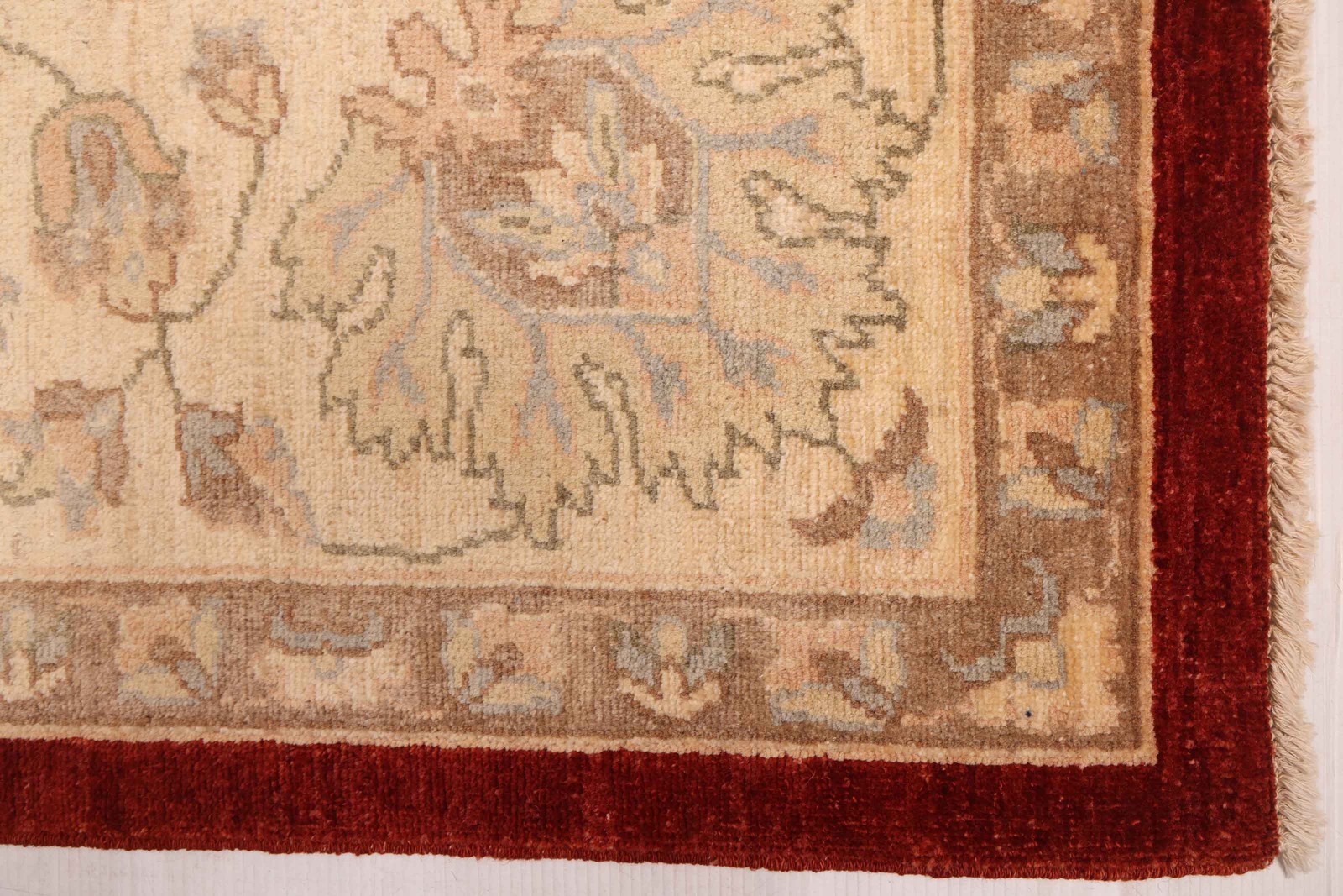 Vintage 8’1″ x 10’0″ Traditional Hand Knotted Vegetable Dye Wool Area Rug