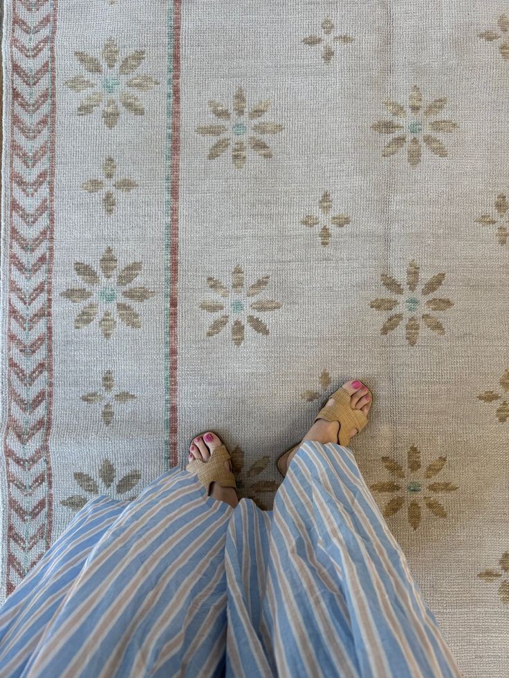Hand Knotted Bespoke Rug 9×12 Premium Wool Contemporary Carpet