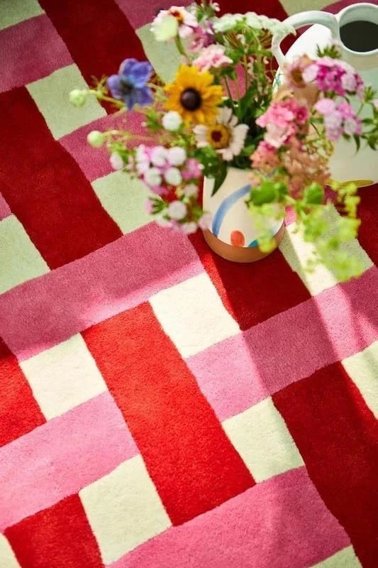 Traditional Hand-Tufted Hand Med Collection | 100% Wool Capitola Design & Color