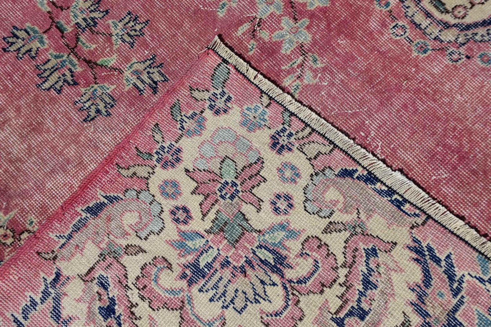 Turkish Vintage Oversize Rug 8,8×12,1 ft (268×370 cm), Red Floral Rug Rug