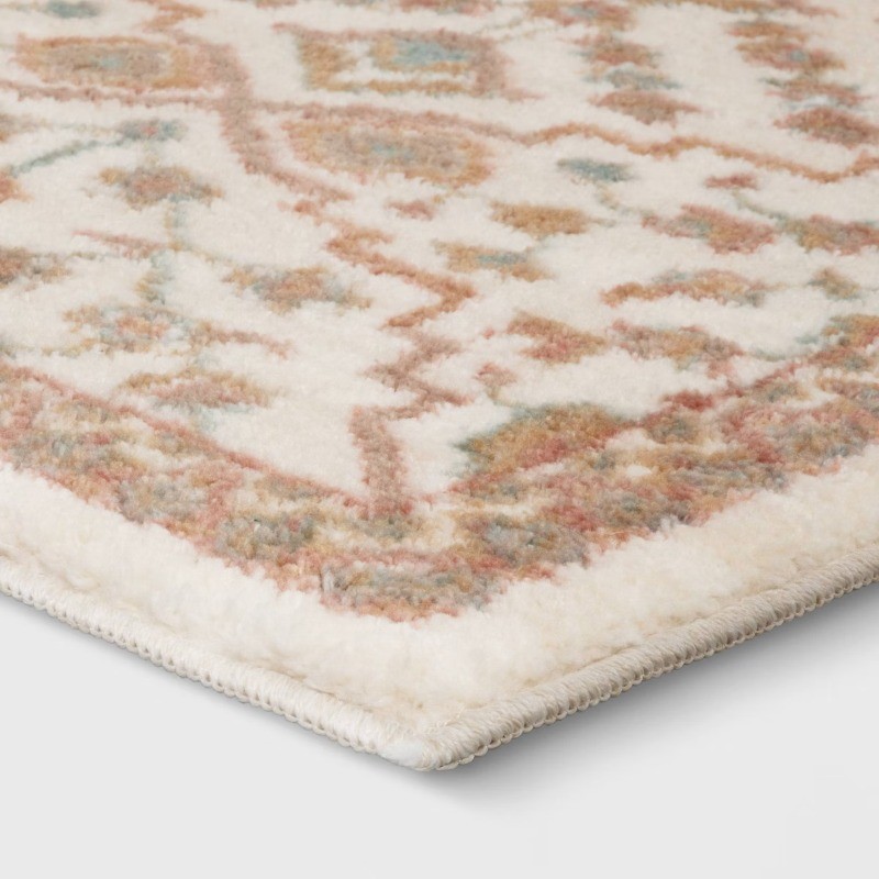 2’x3′ Accent Rug Ivory/Tan