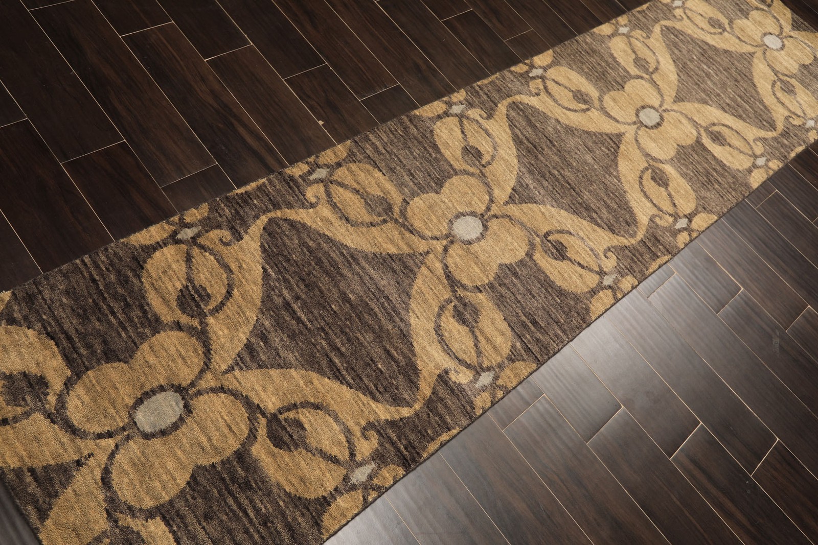 2’5″x9’10” Runner Hand Knotted Wool Gray, Beige Tibetan Art Deco Kalaty Rug